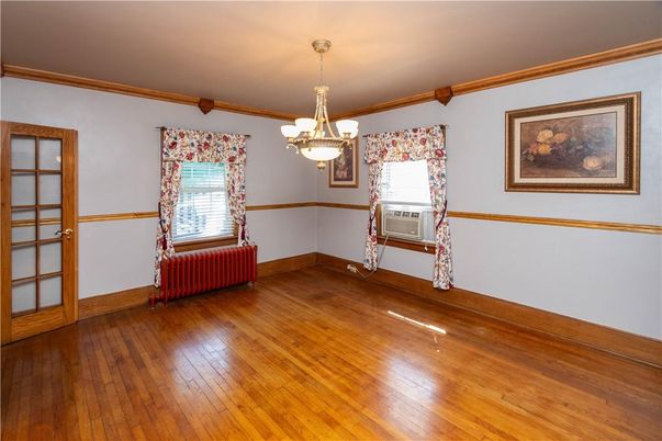 Chandelier, Interior, Wood Texture Flooring