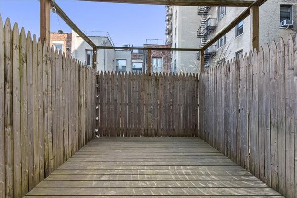 Exterior, Wood Texture Flooring