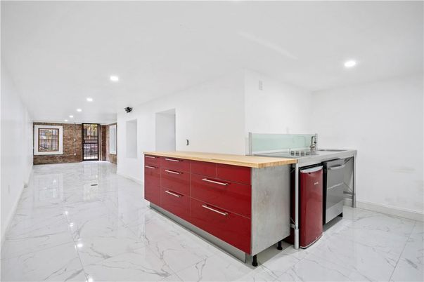 Interior, Kitchen, Marble, Recessed Lighting