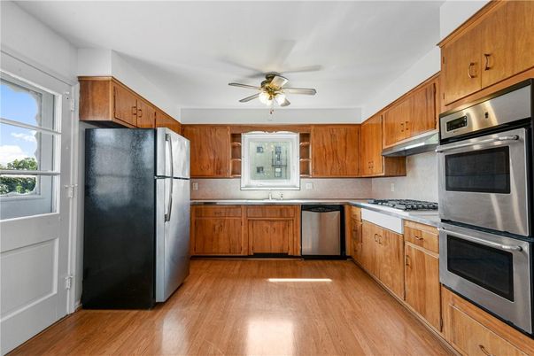 Interior, Kitchen, Stainless Steel Appliances, Wood Texture Flooring