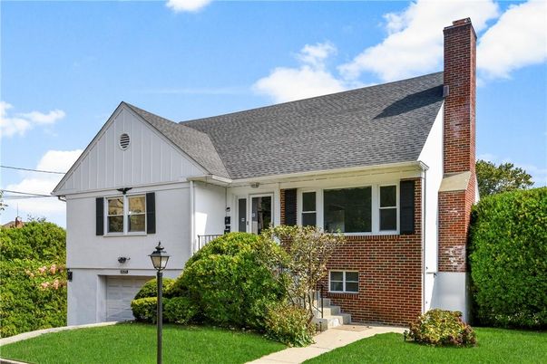 Attached, Exterior, Facade, Brick Facade, Cape Cod