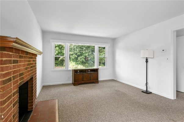 Empty room, Fireplace, Interior, Stone Walls