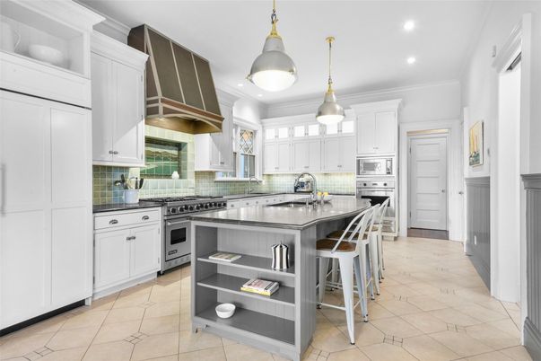 Interior, Kitchen, Pendant Lights, Recessed Lighting, Stainless Steel Appliances