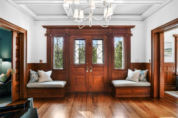 Chandelier, Interior, Wood Texture Flooring