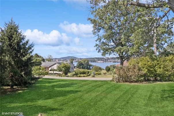 Backyard, Exterior, Water