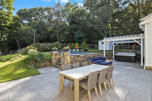 Exterior, Hot Tub