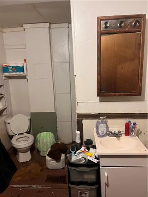 Bathroom, Interior
