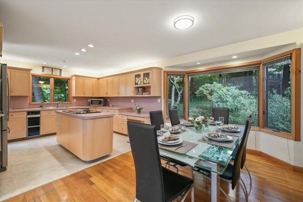 Dining room, Interior, Kitchen, Recessed Lighting, Wood Texture Flooring