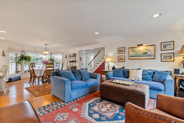 Dining room, Interior, Living room, Pendant Lights, Recessed Lighting, Wood Texture Flooring