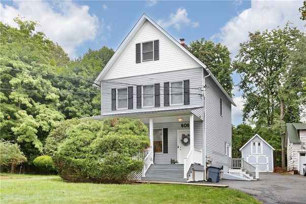 Backyard, Exterior, Facade, Farmhouse