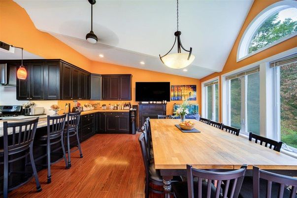 Dining room, Interior, Kitchen, Pendant Lights, Recessed Lighting, Wood Texture Flooring