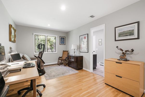 Home Office, Interior, Recessed Lighting, Wood Texture Flooring