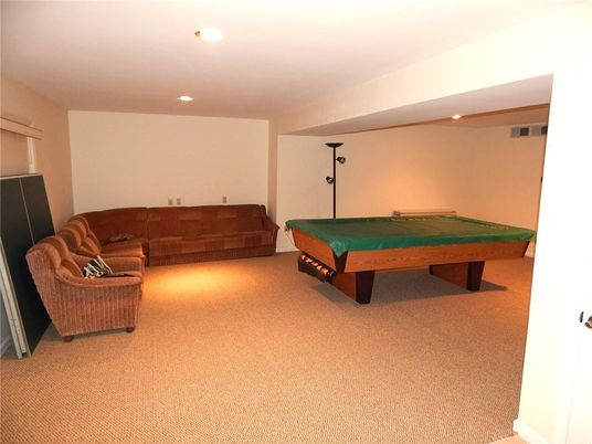 Billiard Table, Game Room, Interior, Recessed Lighting