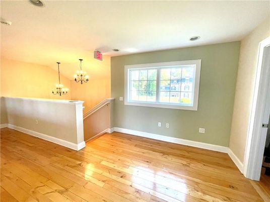 Chandelier, Empty room, Interior, Wood Texture Flooring