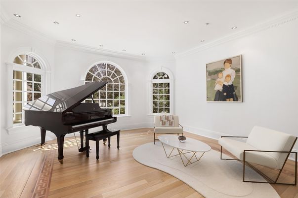 Interior, Piano, Recessed Lighting, Wood Texture Flooring