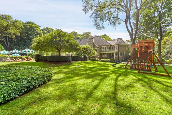 Backyard, Exterior, Playground