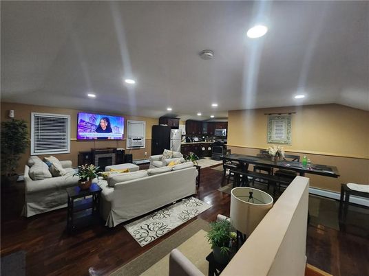 Dining room, Interior, Living room, Recessed Lighting, Wood Texture Flooring
