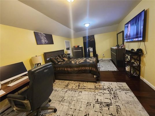 Bedroom, Home Office, Interior, Wood Texture Flooring