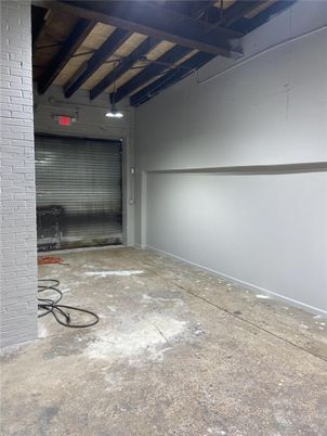 Garage, Interior