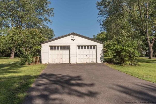 Backyard, Detached Garage, Exterior