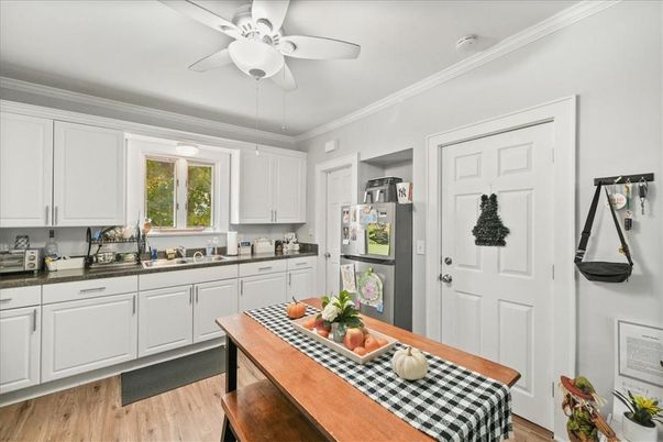 Interior, Kitchen, Wood Texture Flooring