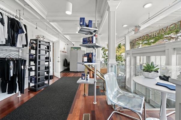 Interior, Recessed Lighting, Walk-in Closets, Wood Texture Flooring