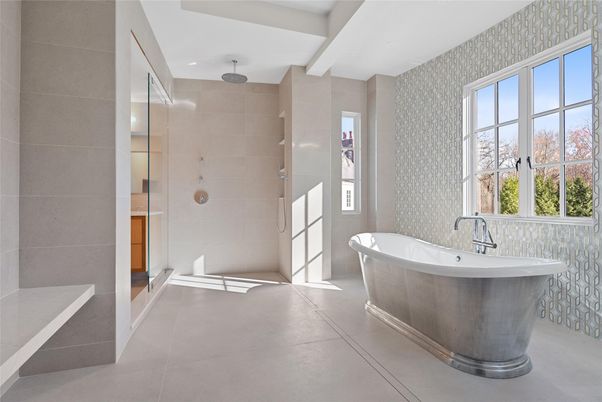 Bathroom, Free Standing Baths, Interior, Recessed Lighting