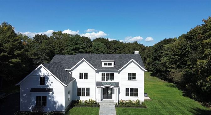 Backyard, Exterior, Facade, Farmhouse