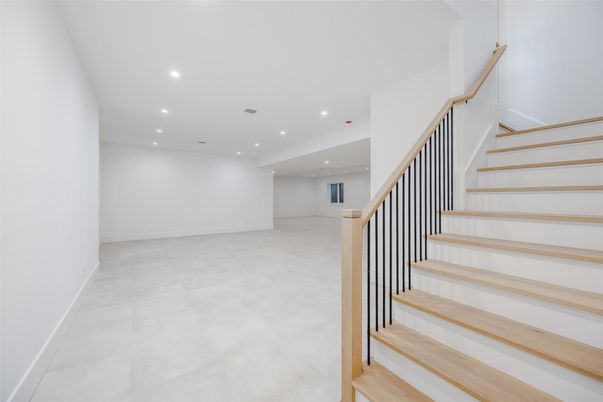 Interior, Recessed Lighting