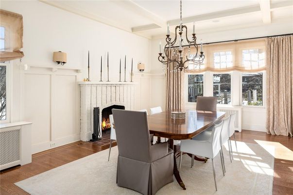 Chandelier, Dining room, Fireplace, Interior, Wood Texture Flooring