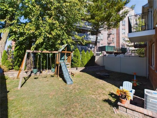 Backyard, Exterior, Playground