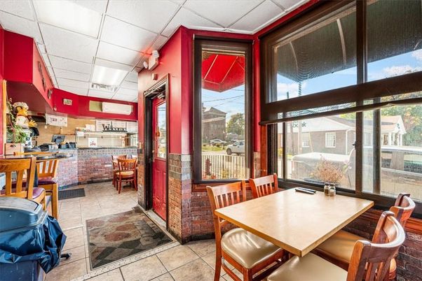 Dining room, Interior