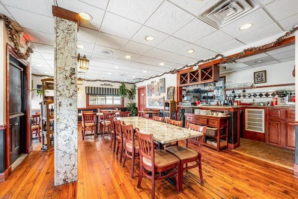 Dining room, Interior, Pendant Lights, Recessed Lighting, Wood Texture Flooring