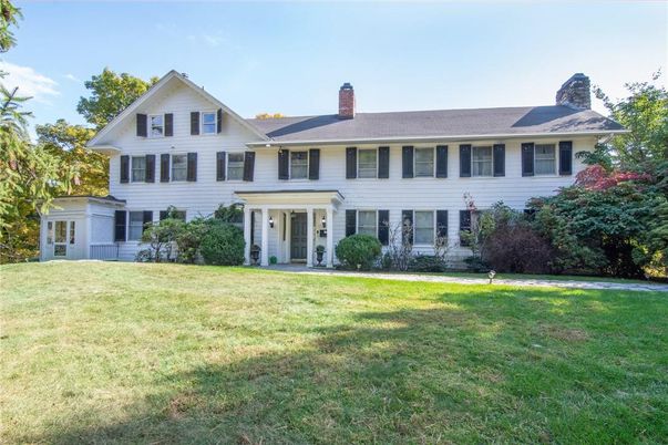 Backyard, Exterior, Facade, Farmhouse