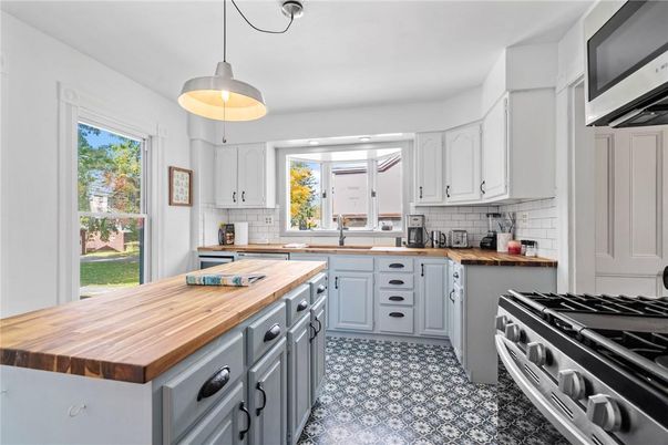 Interior, Kitchen, Pendant Lights