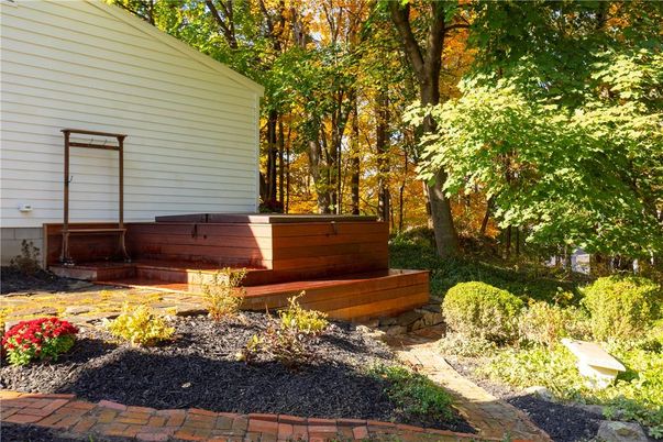 Exterior, Hot Tub