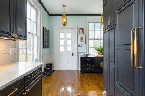 Interior, Kitchen, Pendant Lights, Wood Texture Flooring