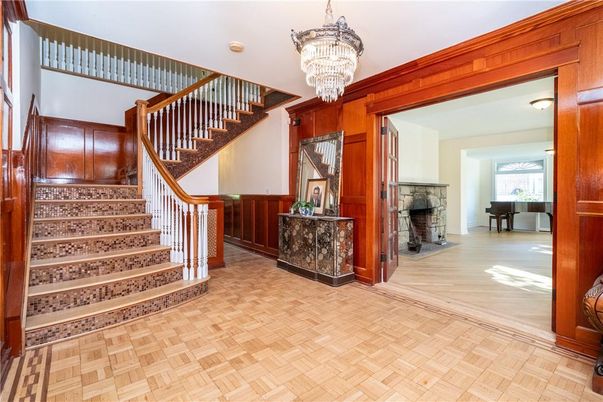 Chandelier, Fireplace, Interior, Wood Texture Flooring