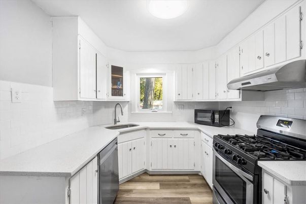 Interior, Kitchen, Stainless Steel Appliances, Wood Texture Flooring