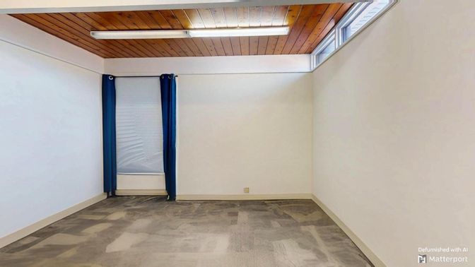 Empty room, Interior, Wooden Beams, Wooden Ceilings