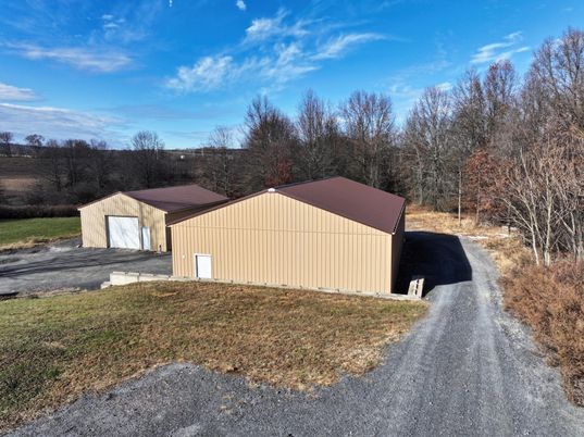 Detached Garage, Exterior