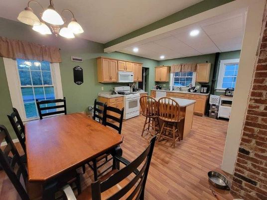 Dining room, Interior, Kitchen, Recessed Lighting, Stone Walls, Wood Texture Flooring