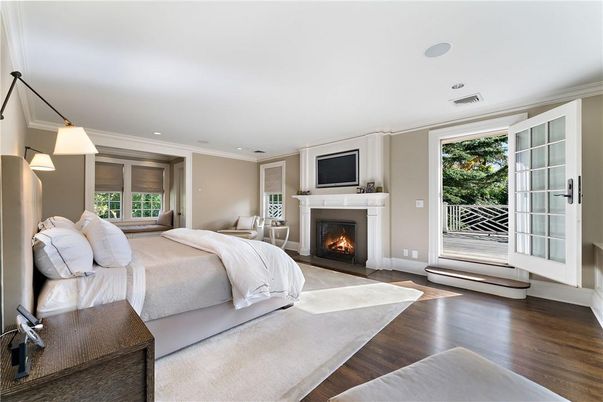 Bedroom, Fireplace, Interior, Recessed Lighting, Wood Texture Flooring