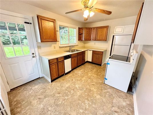 Interior, Kitchen