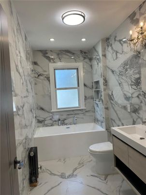 Bathroom, Interior, Marble, Marble Walls, Recessed Lighting