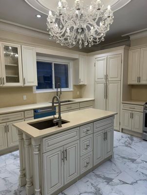 Chandelier, Interior, Kitchen, Marble, Pendant Lights, Recessed Lighting, Stainless Steel Appliances