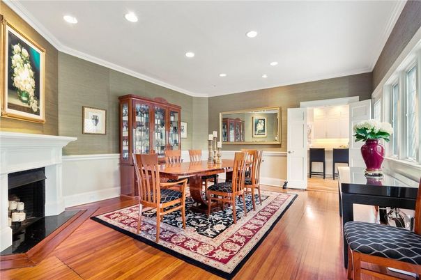Dining room, Fireplace, Interior, Recessed Lighting, Wood Texture Flooring
