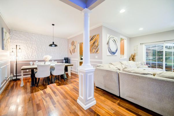 Dining room, Interior, Living room, Pendant Lights, Recessed Lighting, Wood Texture Flooring