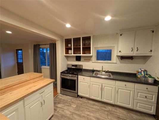 Interior, Kitchen, Recessed Lighting, Wood Texture Flooring