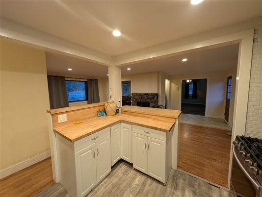 Interior, Kitchen, Recessed Lighting, Wood Texture Flooring